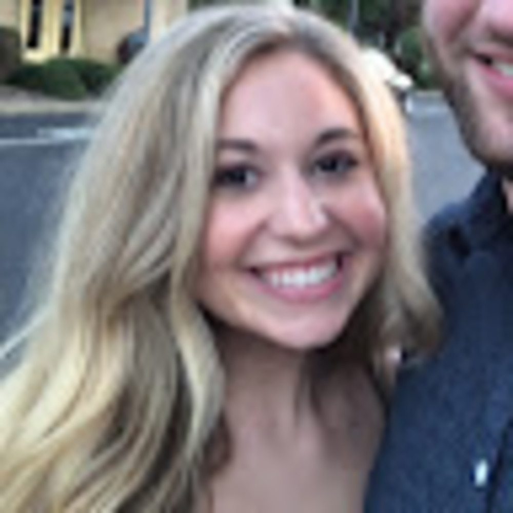 Meet your Posher, Becca